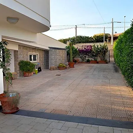 Hotel Brezza Di Mare *