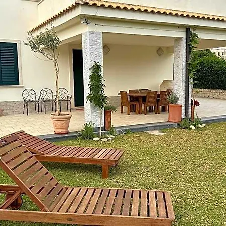 Hotel Brezza Di Mare *